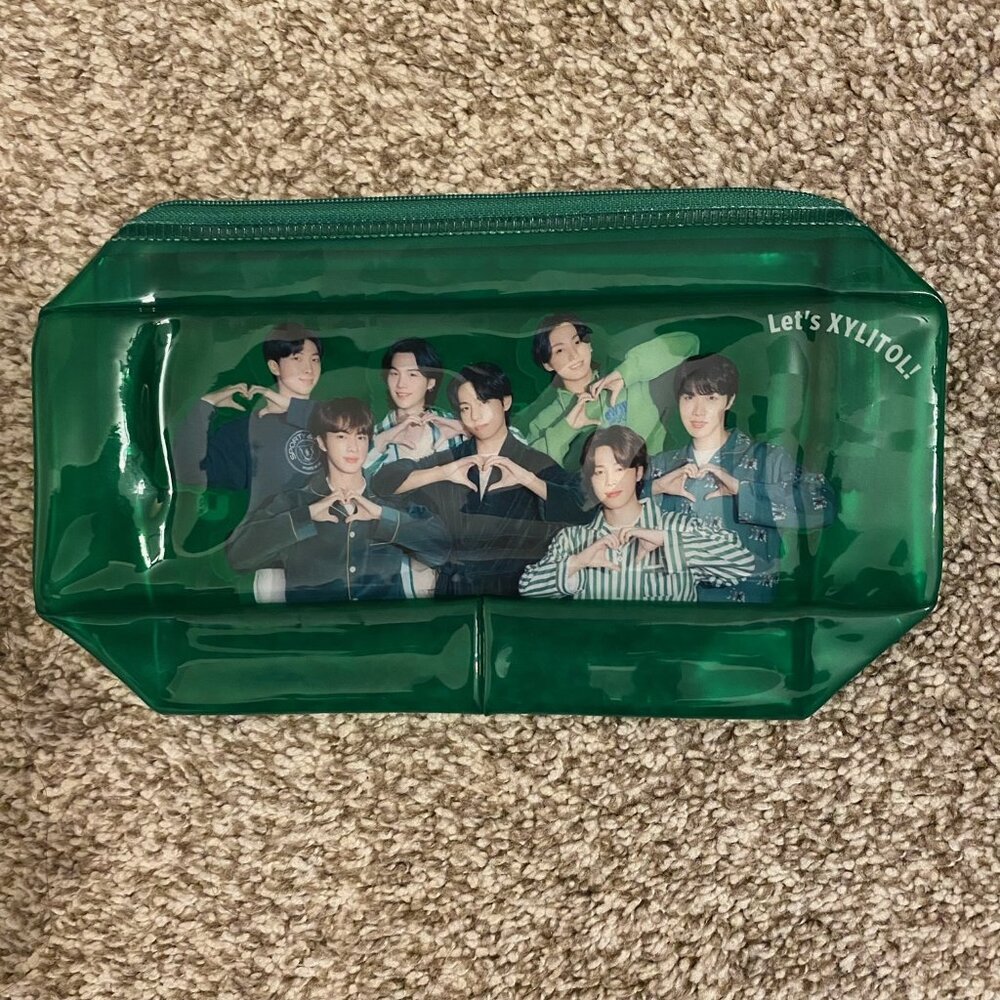 BTS Official Stationery Storage Bag / Pencil Case Bangtan Sonyeon Basses Kpop